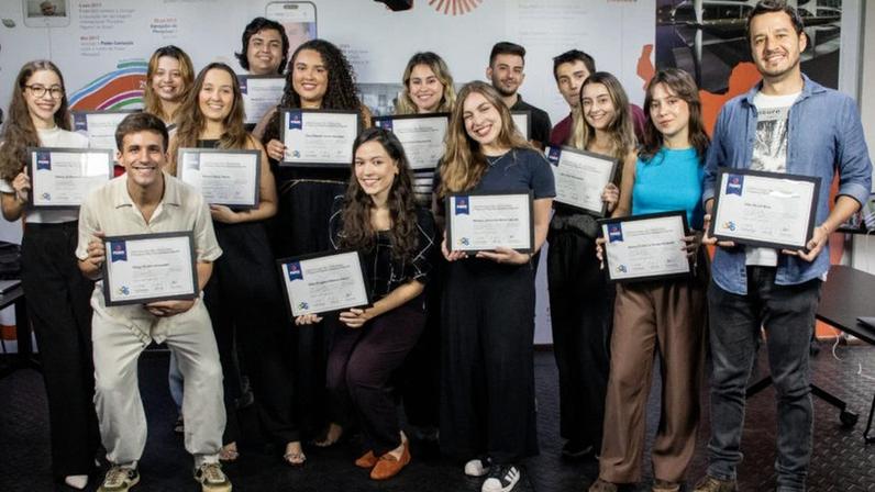 Poder360 encerra 2º curso de trainees e contrata 15 participantes