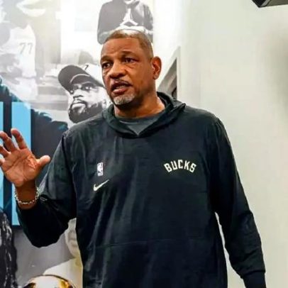Jogadores do Bucks perdem confiança em Doc Rivers