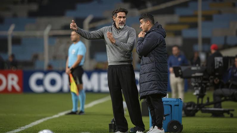 Domínguez em Cienciano x Atlético (Foto: Pedro Souza / Atlético)