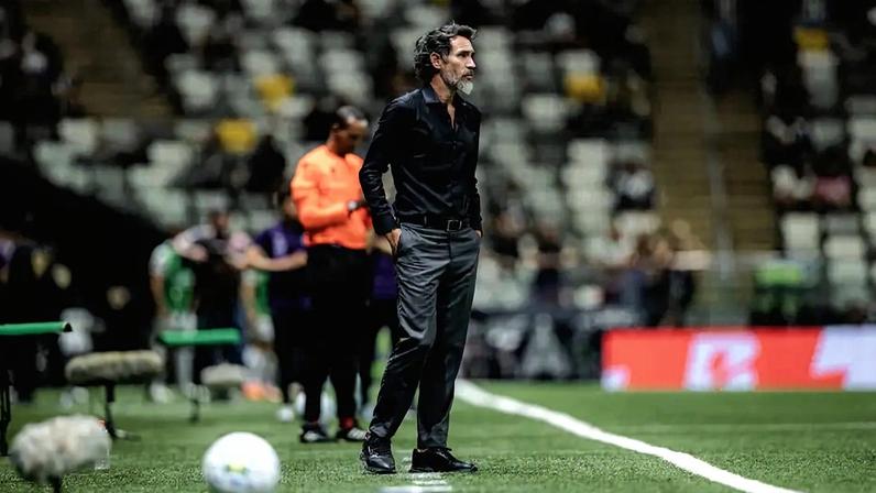 Domínguez x Ceará (Foto: Pedro Souza / Atlético)