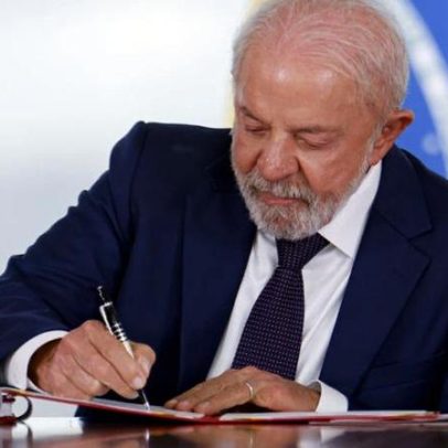 Lula assina decreto sobre reembolso de creche