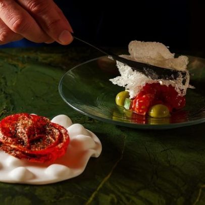 Como é jantar no Tuju, restaurante que conquista a terceira estrela Michelin