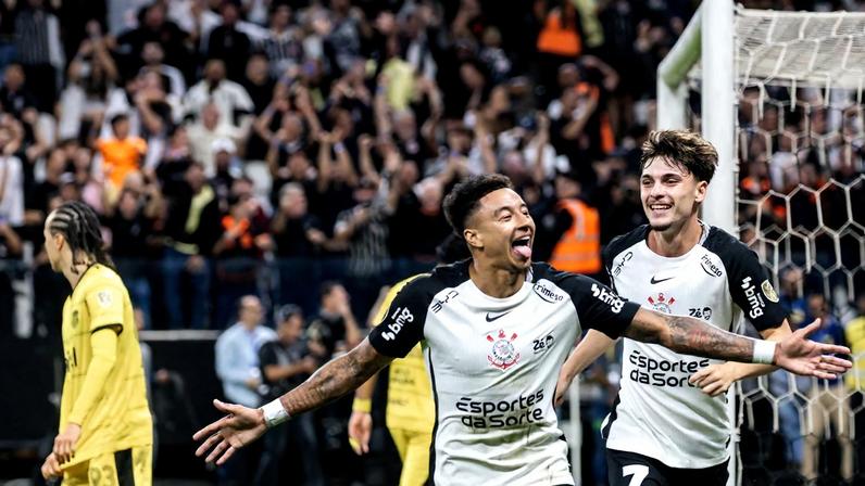 Corinthians faz melhor jogo sob comando de Diniz, domina Penãrol e mantém 100% na Libertadores