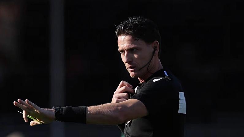 Ramon Abatti Abel durante o polêmico Choque-Rei no Brasileirão 2025