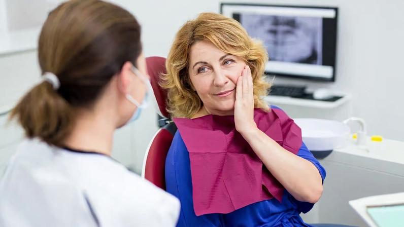 Odontologia domiciliar avança no Brasil e amplia cuidado a idosos e acamados