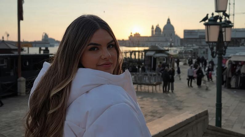 Julia sofreu 67 perfurações, causadas por uma tesoura e uma faca
