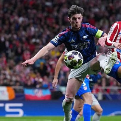 Atlético de Madrid e Arsenal empatam e vão aos pênaltis com VAR polêmico