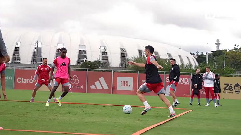 Colorado treina firme para o Gre-Nal 452 pelo Brasileirão