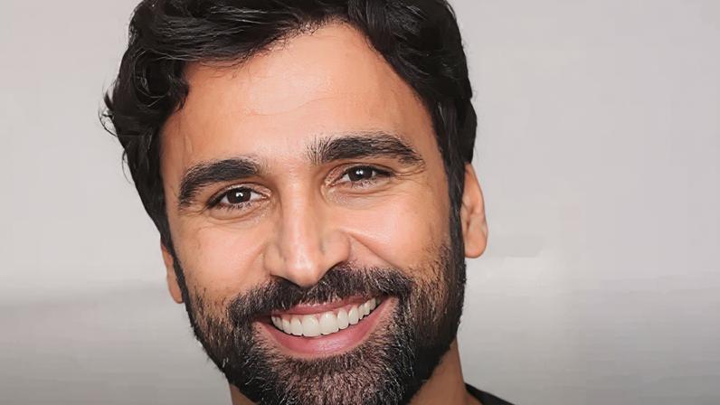 Eduardo Muniz, ator brasileiro que esteve em "Grey's Anatomy"