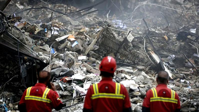 Irã sofre perdas operacionais, mas mantém vantagem estratégica, diz professor