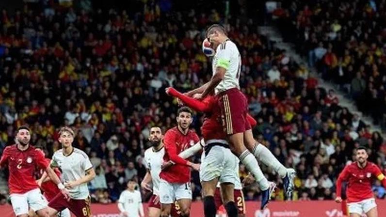 Polícia investiga cânticos islamofóbicos em amistoso entre Espanha e Egito