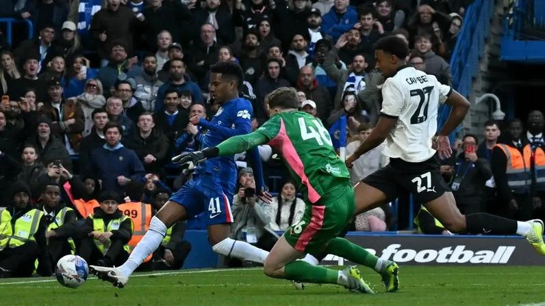 Estevão marcou em Chelsea x Port Vale pela Copa da Inglaterra (Foto: Ben STANSALL / AFP)