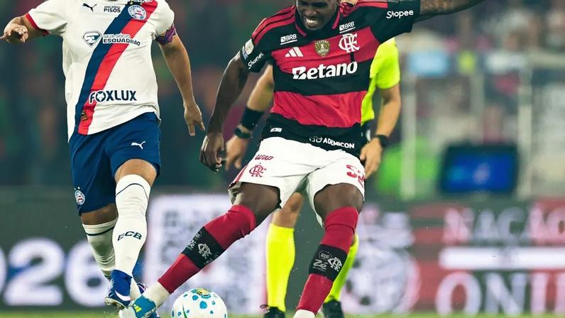 Evertton Araújo em ação em Flamengo x Bahia (Foto: Gilvan de Souza / Flamengo)