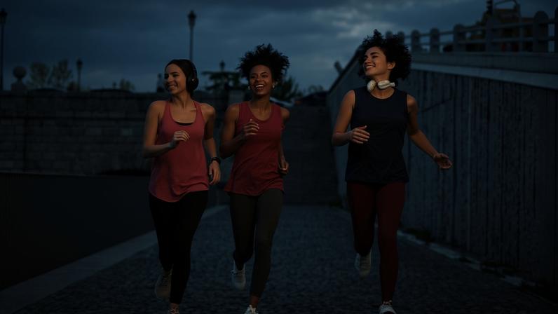 Exercícios físicos exigem adaptação fisiológica e hábitos saudáveis | Freepik
