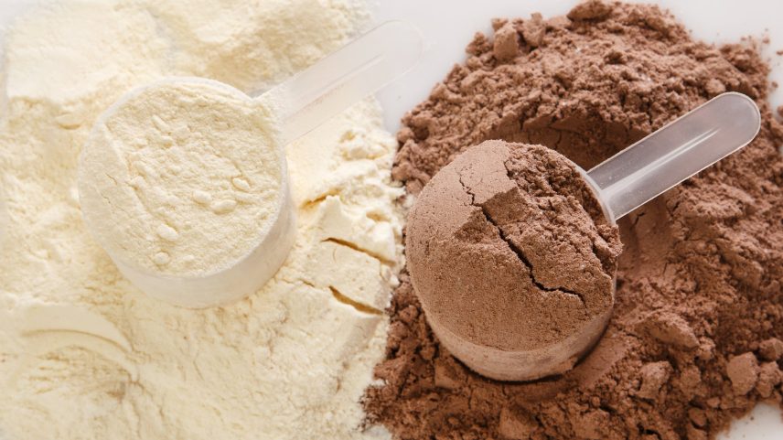 Especialista explica as diferenças entre whey isolado e concentrado