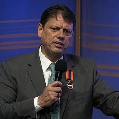 Tarcísio elogia trabalho da Defesa Civil de SP pelo 50º aniversário