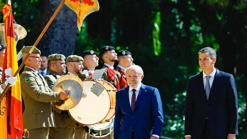 Lula cumpre agenda na Espanha, primeiro país da sua passagem pela Europa