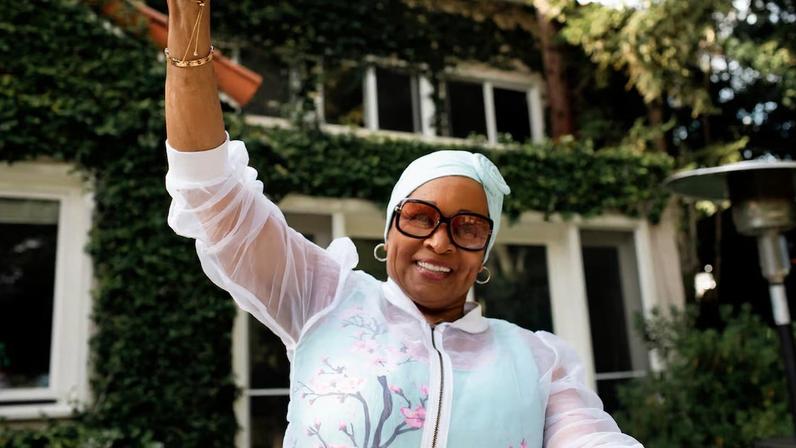 Annie Judis, 82, em sua casa em Beverly Hills, na Califórnia