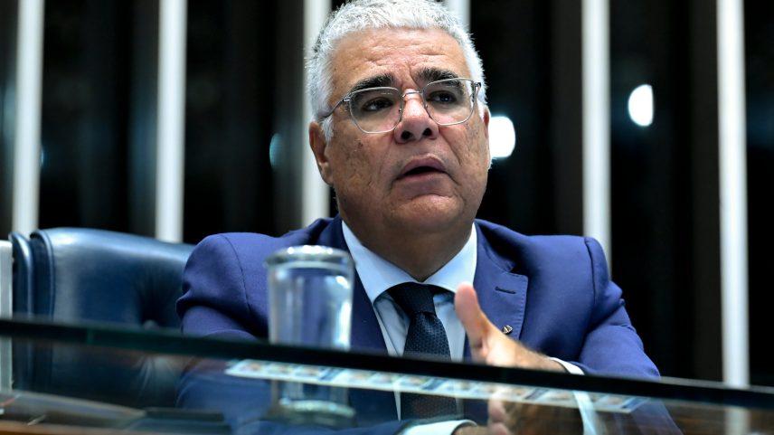Medida busca impedir que parlamentares sejam incluídos apenas na reta final da CPI