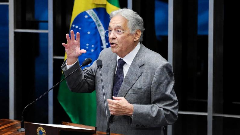 Ex-presidente enfrenta agravamento de quadro de Alzheimer. Liminar deu a filho responsabilidade temporária por decisões. (Foto: Geraldo Magela/Agência Senado)