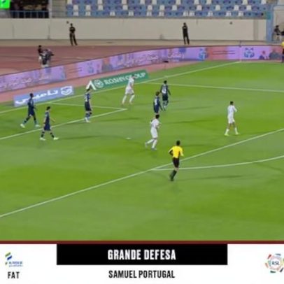 Al Akhdoud e Al Fateh empatam 0-0 com defesa do goleiro em destaque
