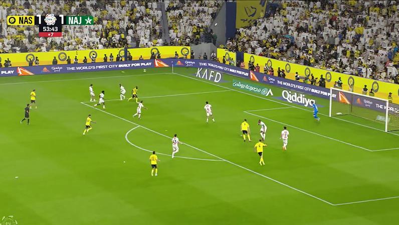 Mané dribla dois marcadores e faz golaço pelo Al-Nassr