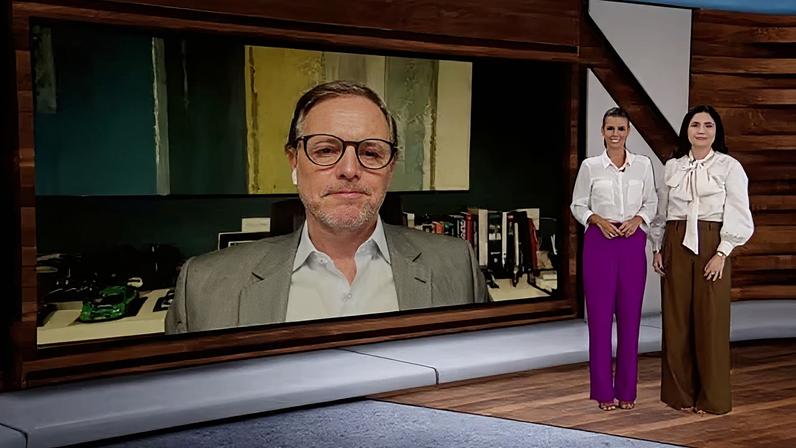 Luiz França, Renata Caetano e Júlia Botelho