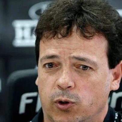Fernando Diniz é anunciado como novo técnico do Corinthians