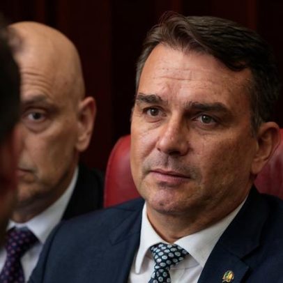 Flávio Bolsonaro reage ao voto de Moraes para condenar Eduardo