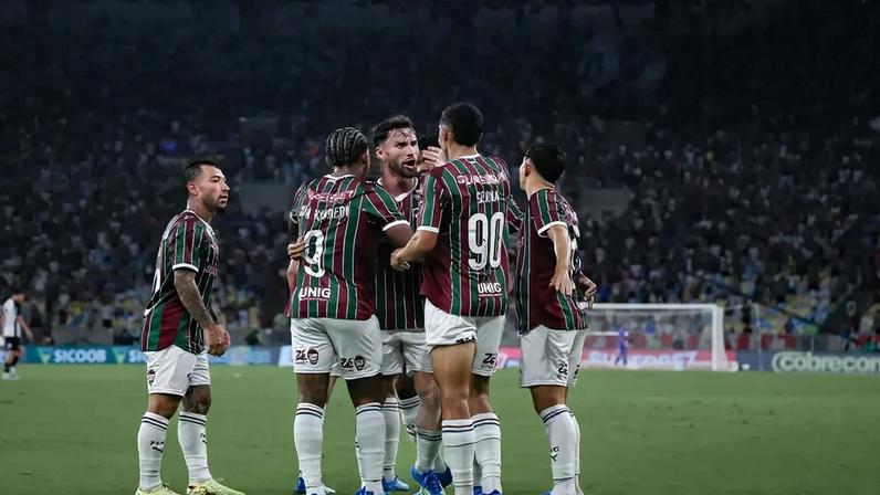 Jogadores do Fluminense no Maracanã (Foto: Marcelo Gonçalves/ Fluminense FC)