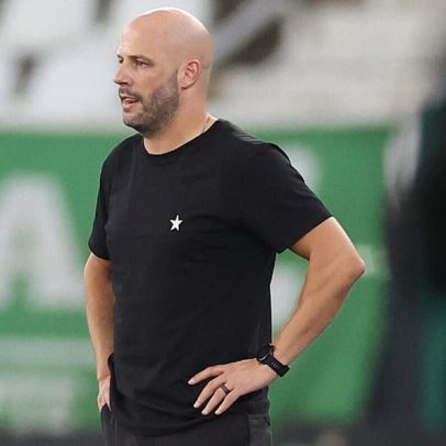 Vitinho elogia Franclim Carvalho e aponta virada no Botafogo