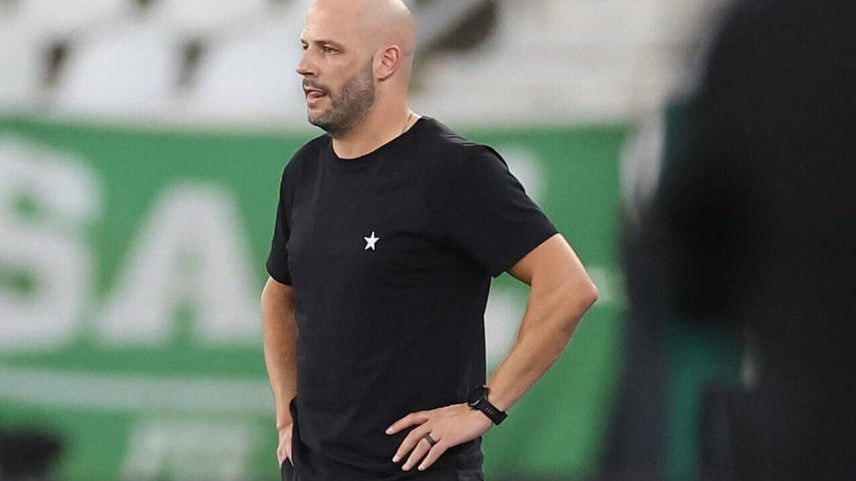 Franclim Carvalho é o técnico do Botafogo (Foto: Vítor Silva/Botafogo)