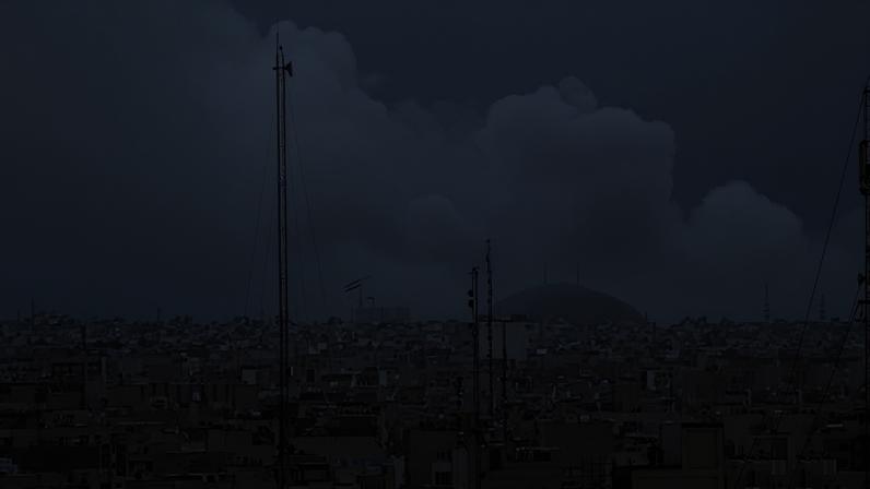 Fumaça em Teerã, capital do Irã, após ataques dos EUA e Israel contra o país