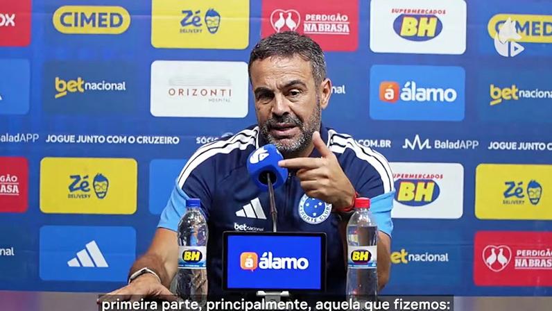 Artur Jorge celebra vitória de estreia pelo Cruzeiro