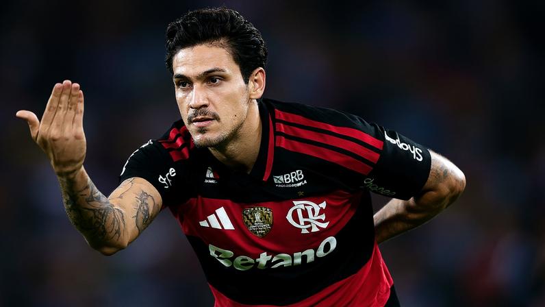 Jornal espanhol coloca Pedro, do Flamengo, na disputa pela Copa do Mundo