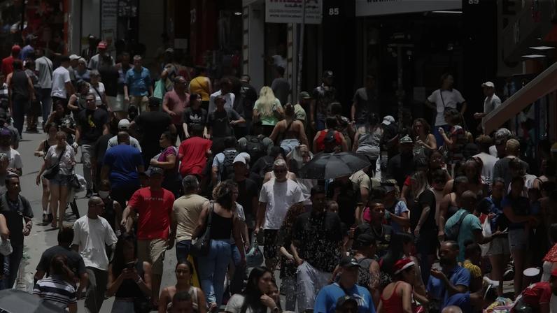 Brasil cresce 8% em 12 anos e chega a 212,7 milhões, segundo IBGE