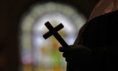 Igreja nos EUA fecha acordo de R$ 740 milhões por abusos sexuais