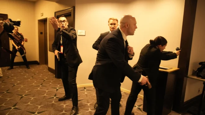 Tiros em jantar com Trump: saiba tudo sobre o ataque, as falhas de segurança e o que se sabe sobre a motivação