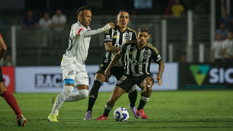 Neymar foi importante na vitória do Santos sobre o Atlético Mineiro
