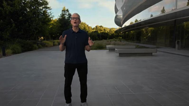 Tim Cook deixará o cargo de CEO da Apple em setembro