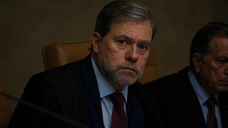 Em março, Toffoli havia se declarado suspeito para analisar a prisão do banqueiro Daniel Vorcaro, dono do Banco Master