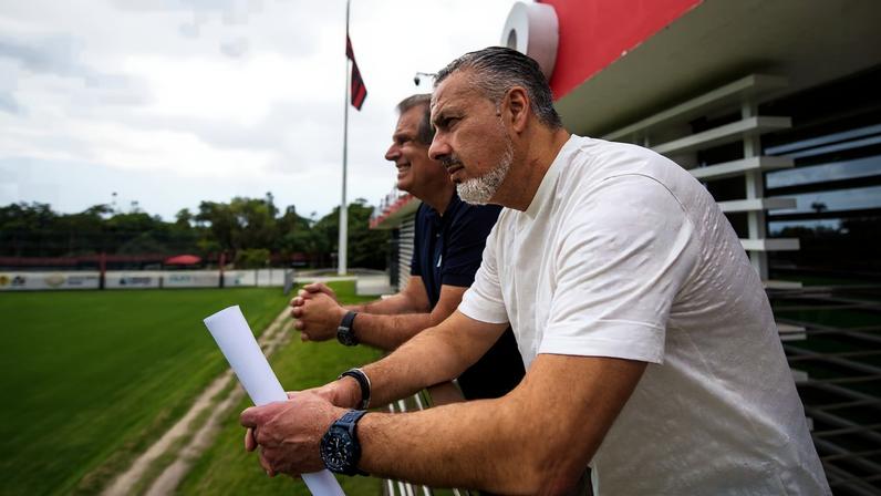 Palmeiras provoca diretor do Flamengo por reclamações