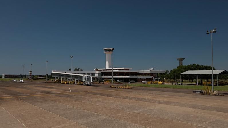 Aeronave fazia parte de uma operação que transportava US$ 5 milhões e R$ 15 milhões de Ciudad del Este para Assunção.