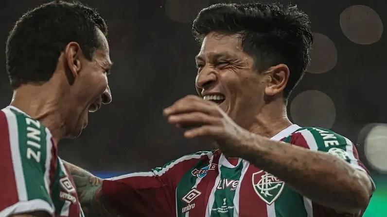 Cano e Ganso comemoram gol pelo Fluminense (Foto: Marcelo Gonçalves/Fluminense FC)