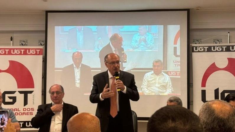 Alckmin falou sobre Neymar durante conversa com jornalistas nesta 2ª feira (13.abr); ele realizou uma palestra na sede da União Geral dos Trabalhadores