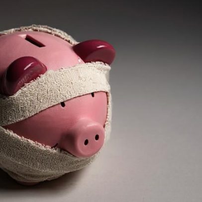 27,5 milhões vivem inadimplência recorrente com média de R$1,1 mil