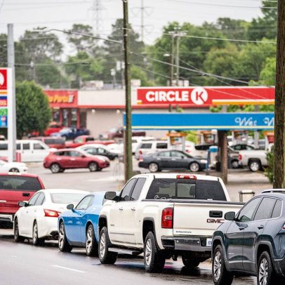 Preço da gasolina nos EUA atinge maior nível em quatro anos