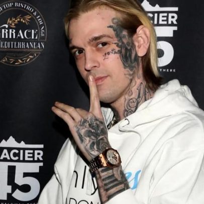 Mãe de Aaron Carter lança arrecadação GoFundMe para estrela na Calçada da Fama