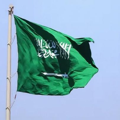 Destroços de mísseis caem perto de instalação de energia na Arábia Saudita