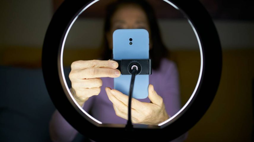 Os influenciadores digitais tornaram-se, nas últimas décadas, agentes econômicos de expressivo poder. (Foto: Nico De Pasquale Photography/Getty Images)